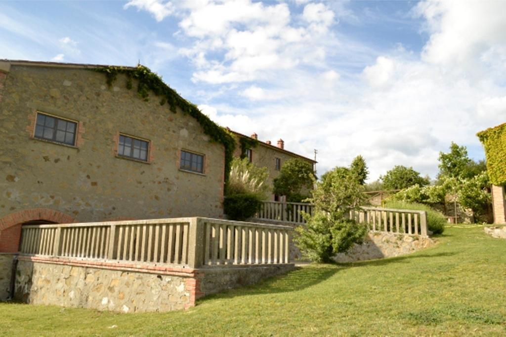 Fattoria Il Poggio Villa San Feliciano Exteriör bild